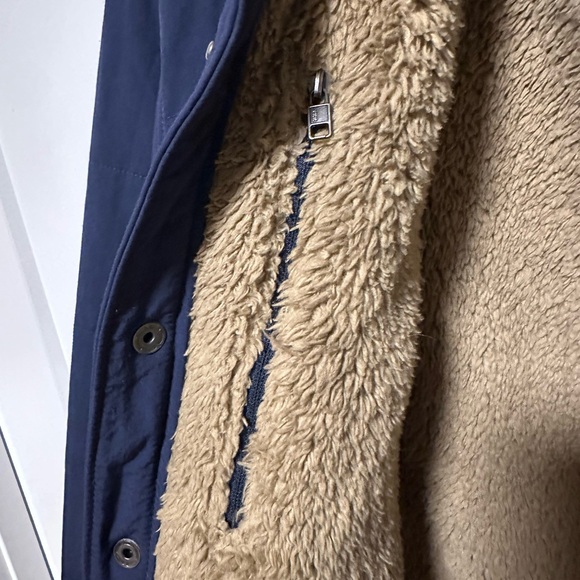 Patagonia Men's Work Jacket - Fleece Lined - Picture 5 of 6